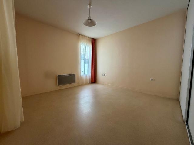 Location Appartement 2 pièces 39m² LIMOGES 87000