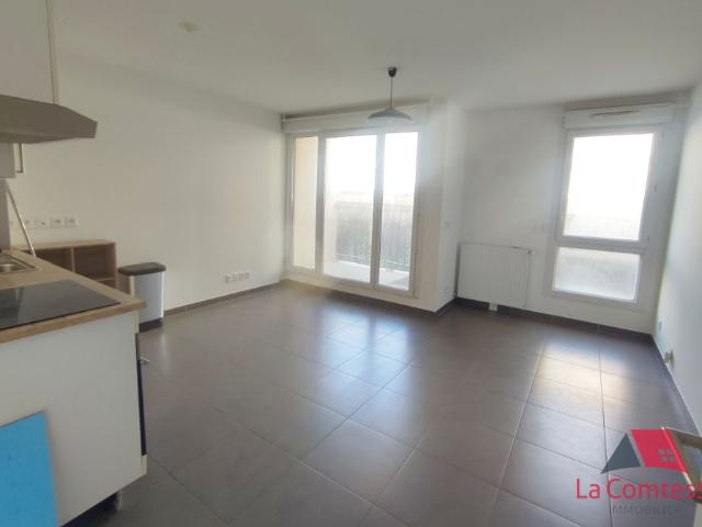 Location Appartement 2 pièces 39m² MARSEILLE 7ème