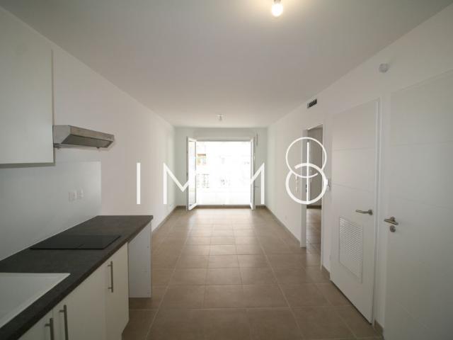Location Appartement 2 pièces 39m² MARSEILLE 8ème