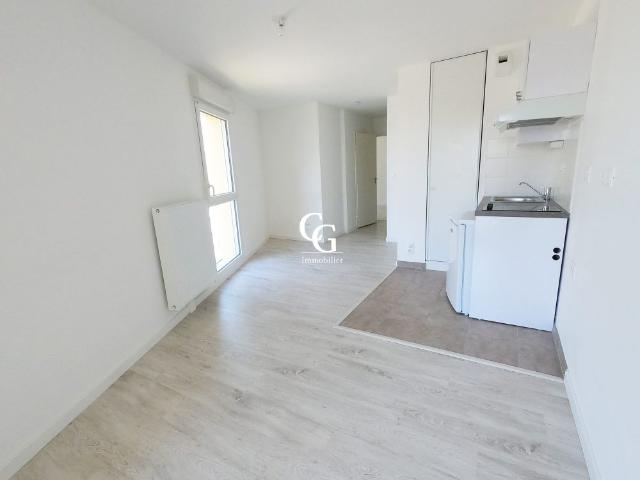 Location Appartement 2 pièces 39m² NANTES 44300