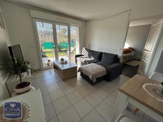 Location Appartement 2 pièces 39m² ST JEAN D ILLAC 33127