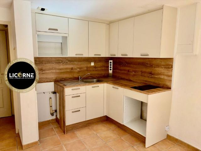 Location Appartement 2 pièces 39m² PERTUIS 84120