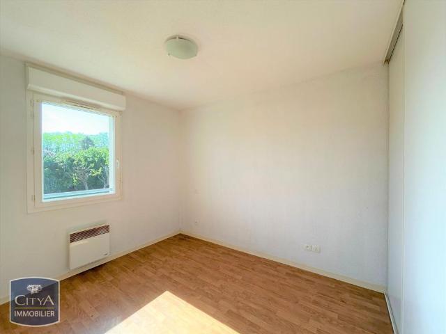Location Appartement 2 pièces 39m² PINEUILH 33220