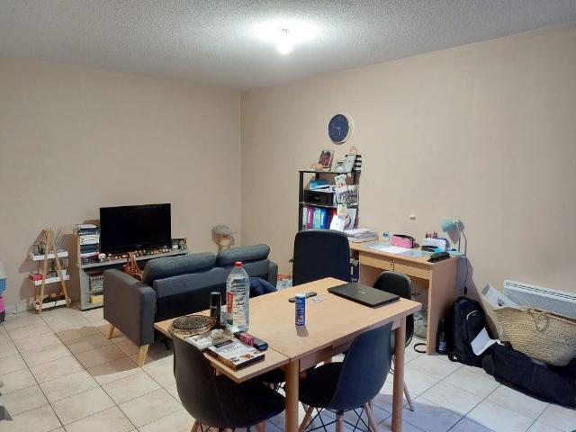 Location Appartement 2 pièces 39m² RODEZ 12000