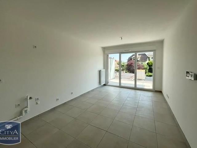 Location Appartement 2 pièces 39m² THONON LES BAINS 74200