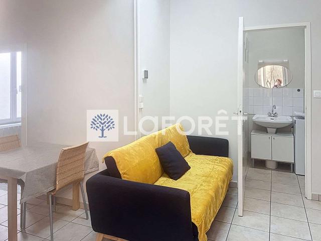 Location appartement 2 pièces Thouars 79