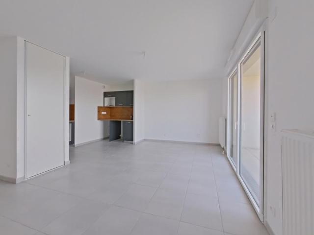 Location appartement 2 pièces TOURS 42m² à 645.24€/mois CDC Habitat