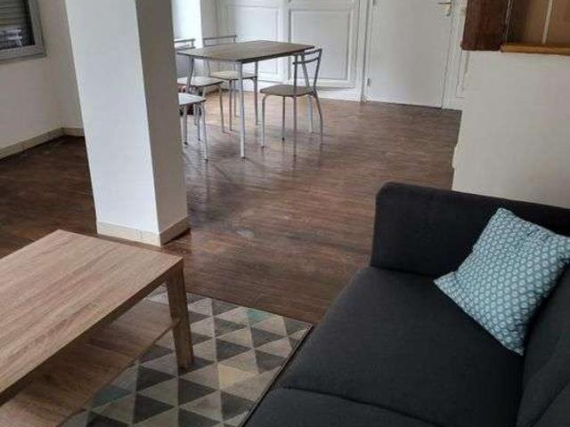 Location appartement 2 pièces Villeneuve sur Yonne 89