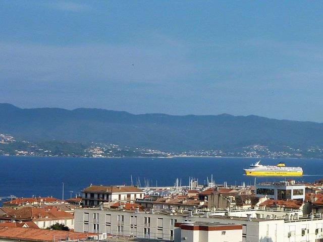 Location appartement 2 pièces Ajaccio 20