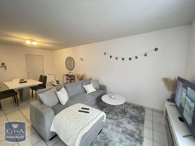 Location appartement 2 pièces Allonnes 72