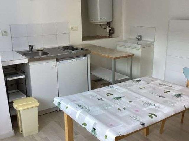 Location appartement 2 pièces Angers Centre 49