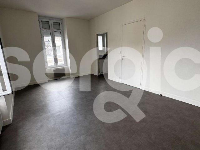 Location appartement 2 pièces Angers Centre 49
