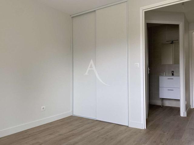 Location appartement 2 pièces Angers Saint Léonard Madeleine 49