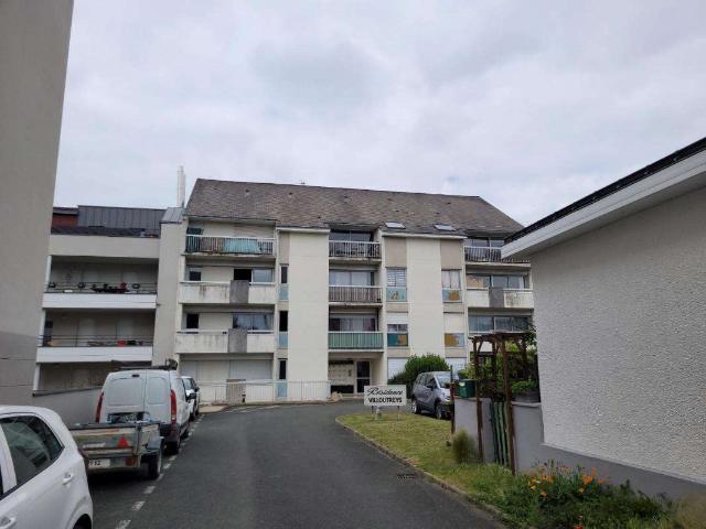 Location appartement 2 pièces Angers Saint Léonard Madeleine 49