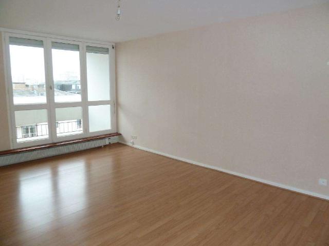 Location appartement 2 pièces Angers Saint Serge 49
