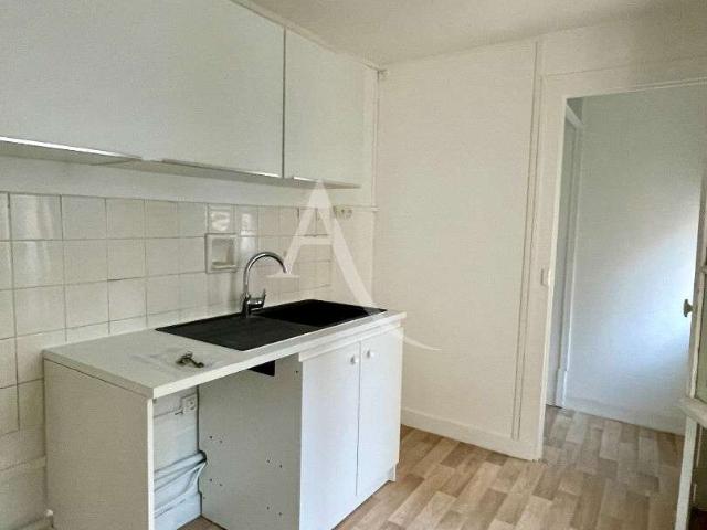 Location appartement 2 pièces Angers Saint Serge 49