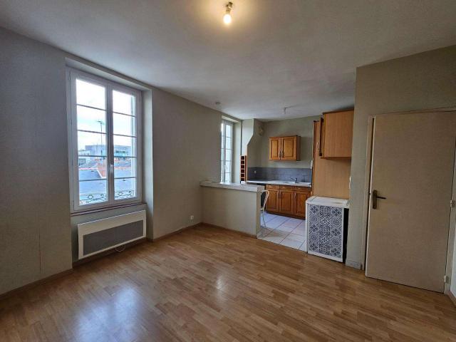 Location appartement 2 pièces Angers Saint Serge 49