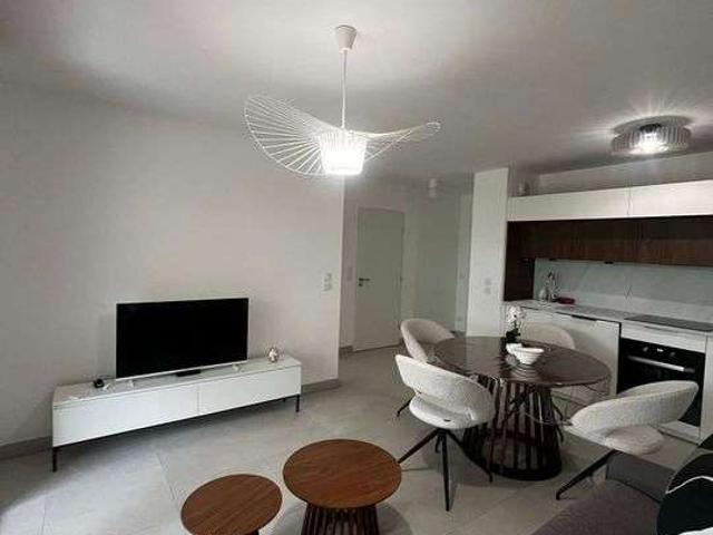 Location appartement 2 pièces Antibes 06