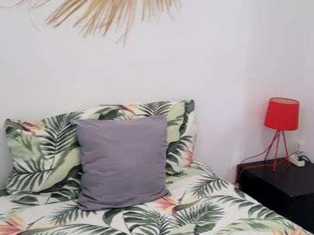 Location appartement 2 pièces Arles 13