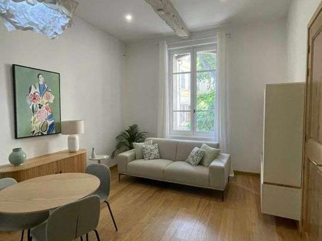 Location appartement 2 pièces Arles 13