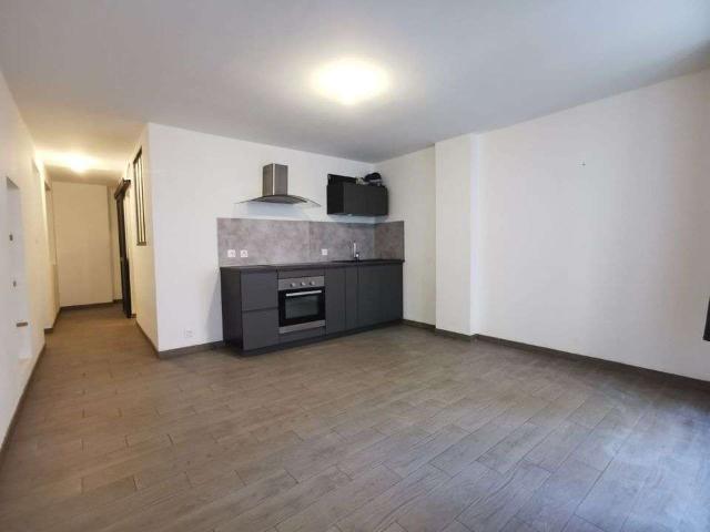 Location appartement 2 pièces Bagnols sur Cèze 30