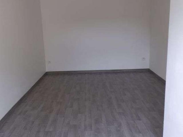 Location appartement 2 pièces Bazeilles 08
