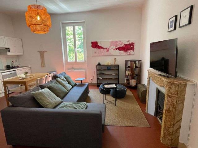Location appartement 2 pièces Bédarrides 84
