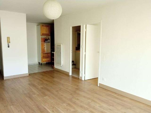 Location appartement 2 pièces Bordeaux 33