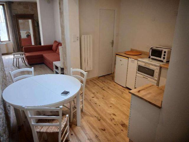 Location appartement 2 pièces Bordeaux 33