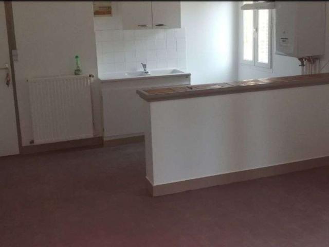 Location appartement 2 pièces Brienon sur Armançon 89