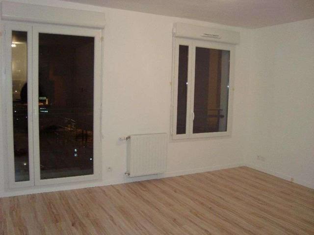 Location appartement 2 pièces Cergy 95