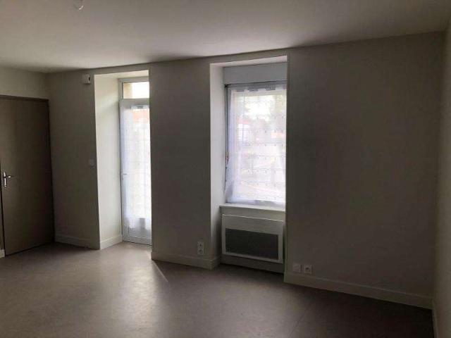 Location appartement 2 pièces Chambretaud 85