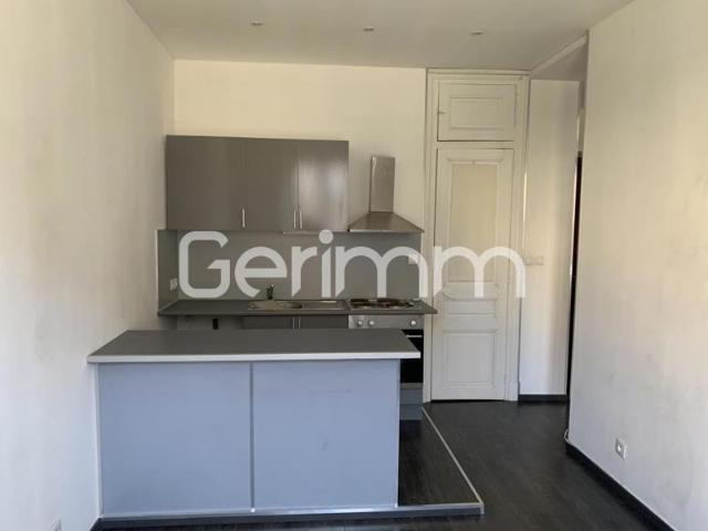 Location Appartement 2 pièces + cuisine 33,15 m²