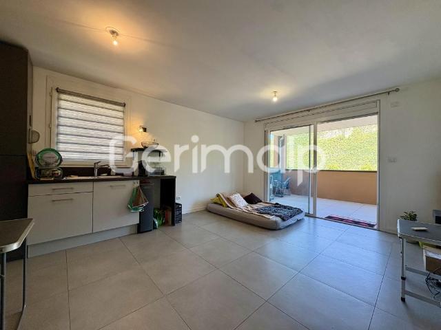 Location Appartement 2 pièces + cuisine 44,75 m² 1