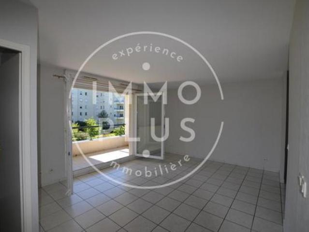 Location Appartement 2 pièces + cuisine 40,63 m²