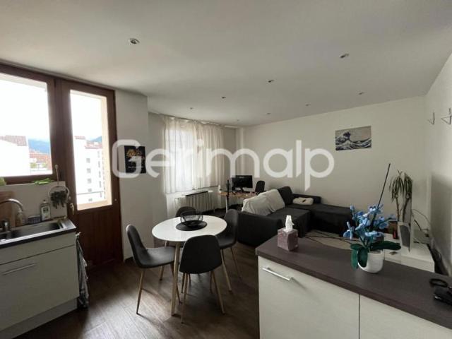 Location Appartement 2 pièces + cuisine 56,01 m²