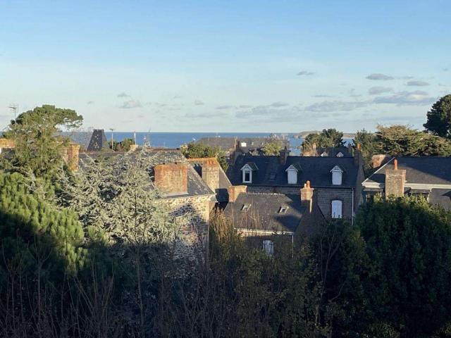 Location appartement 2 pièces Dinard Port Blanc St Enogat La Malouine 35