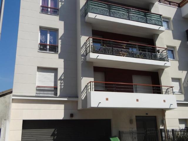 Location appartement 2 pièces DRANCY 45m² à 972.69€/mois CDC Habitat
