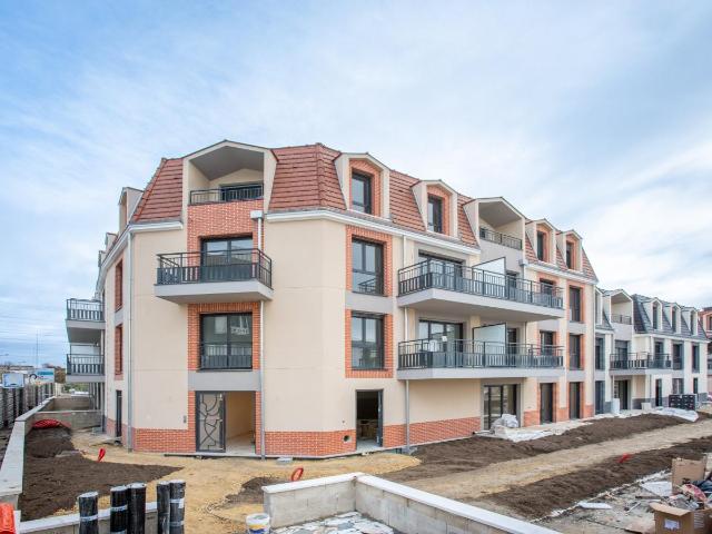 Location appartement 2 pièces ERAGNY 47m² à 944.69€/mois CDC Habitat