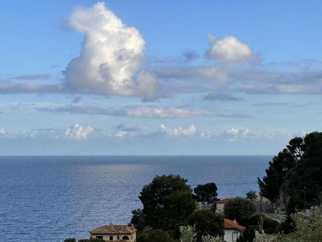 Location appartement 2 pièces Èze 06