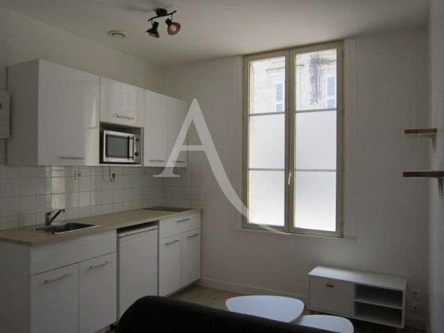 Location appartement 2 pièces Fontenay le Comte 85