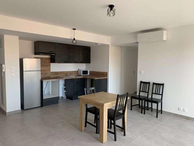 Location appartement 2 pièces Fréjus 83