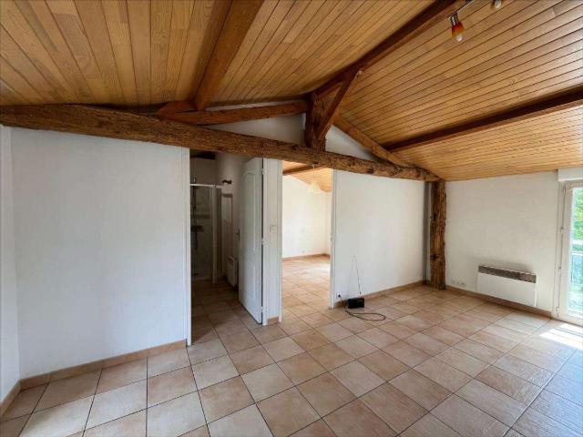 Location appartement 2 pièces Gorges 44