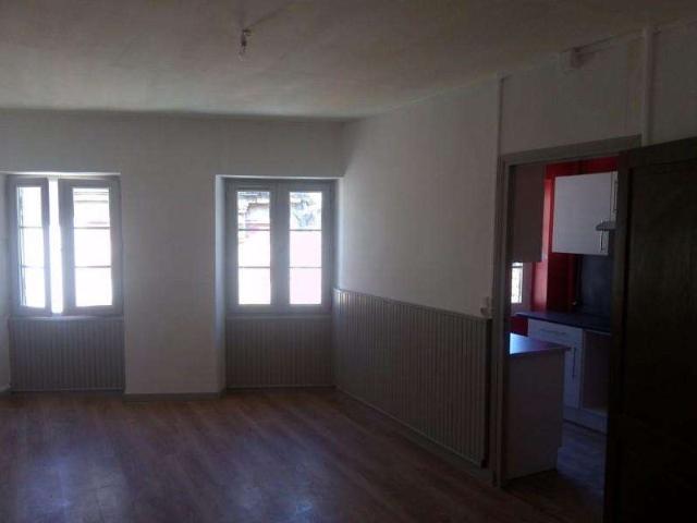 Location appartement 2 pièces La Réole 33