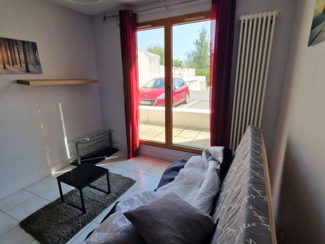 Location appartement 2 pièces La Roche Sur Yon Centre Ville 85