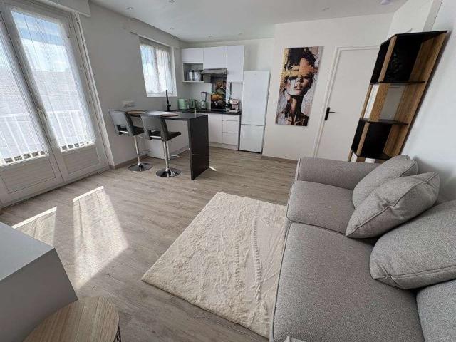 Location appartement 2 pièces La Rochelle 17