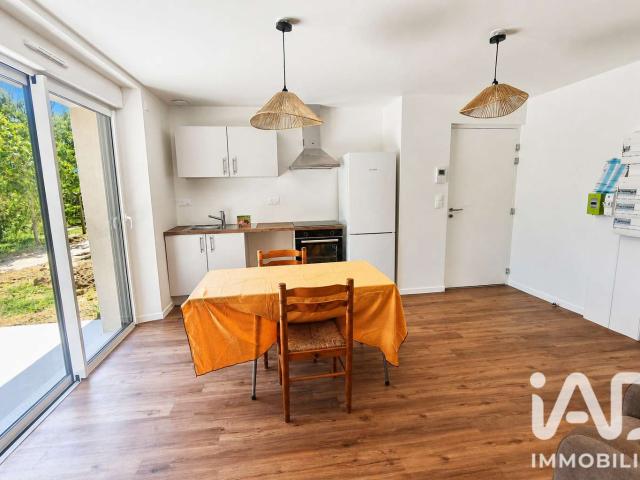 Location appartement 2 pièces Laval 53