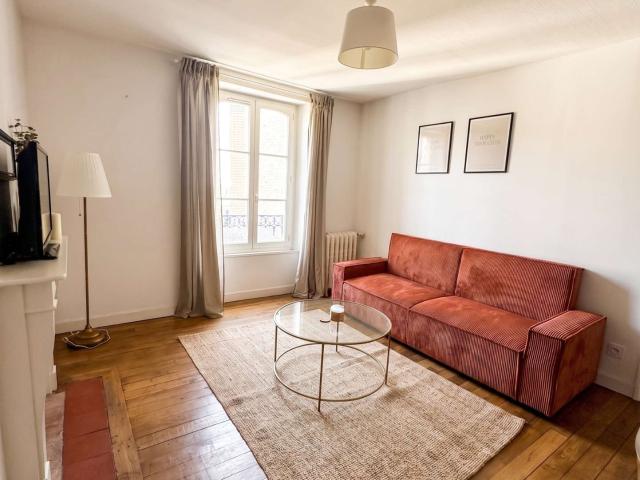 Location appartement 2 pièces Laval 53