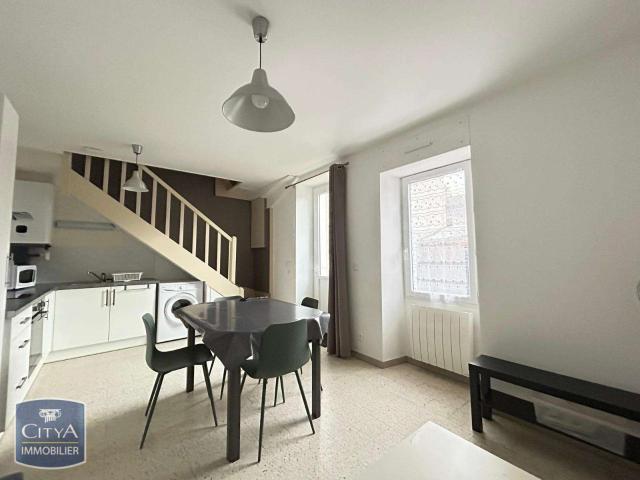 Location appartement 2 pièces Laval 53