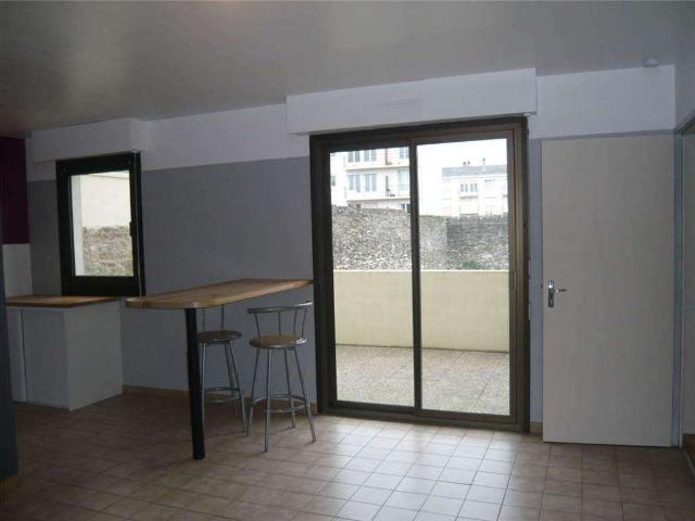 Location appartement 2 pièces Laval 53